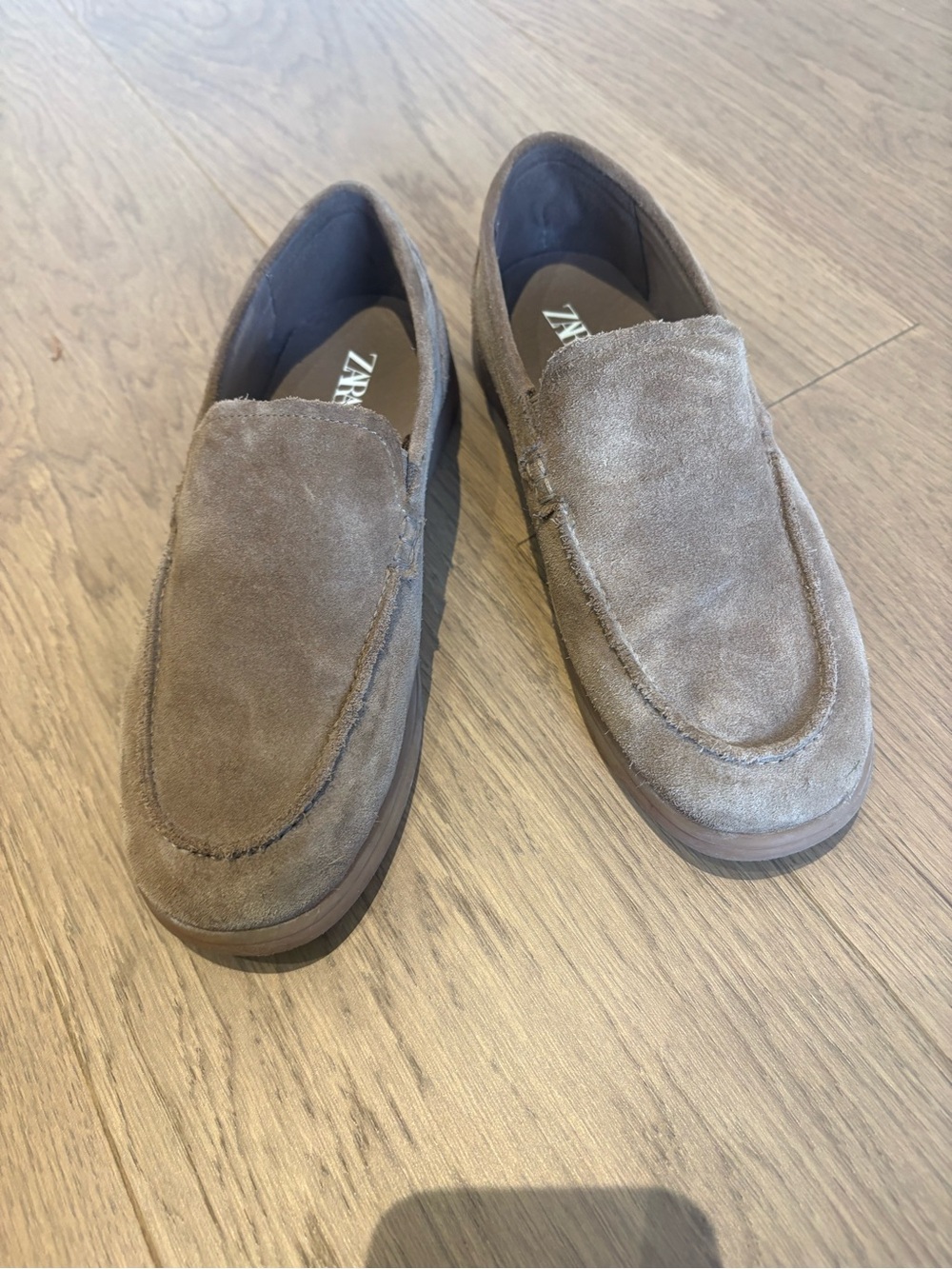 Zara boys Laufers in taupe suede